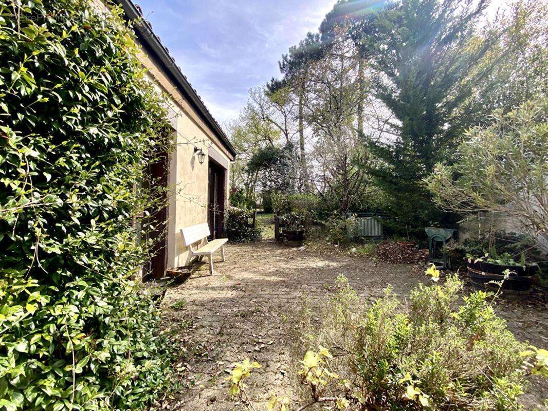 Maison à LE TAILLAN-MEDOC