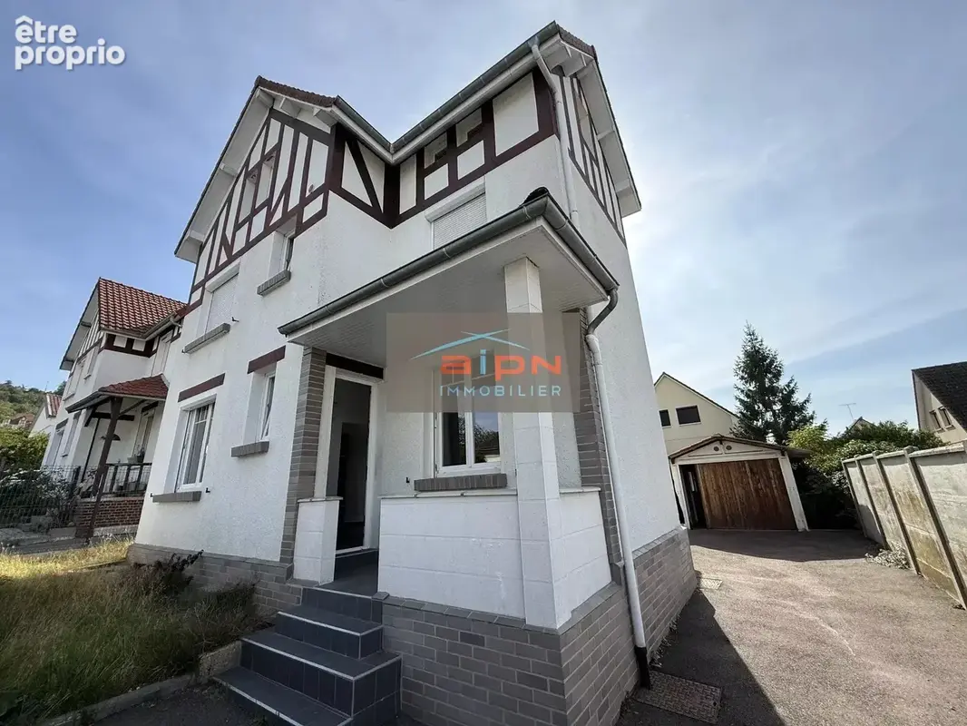 Photo Maison à Grand-Couronne au prix de 192 000€