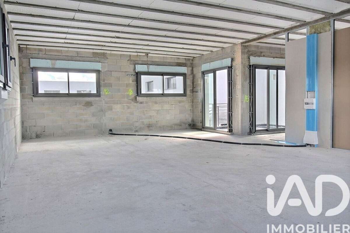 Photo 6 - Appartement à SAINT-MAXIMIN-LA-SAINTE-BAUME