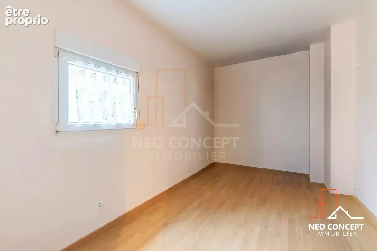 Beau 3 pièces de 69,15 m2 loi carrez avec garage, cave et terrasse sis Rue du Rhin Tortu / STRASBOURG. - photo 11