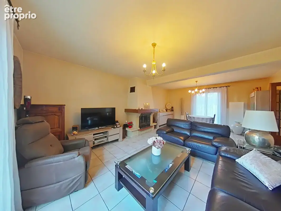 Maison  individuelle avec garage de 22 m² - photo 2