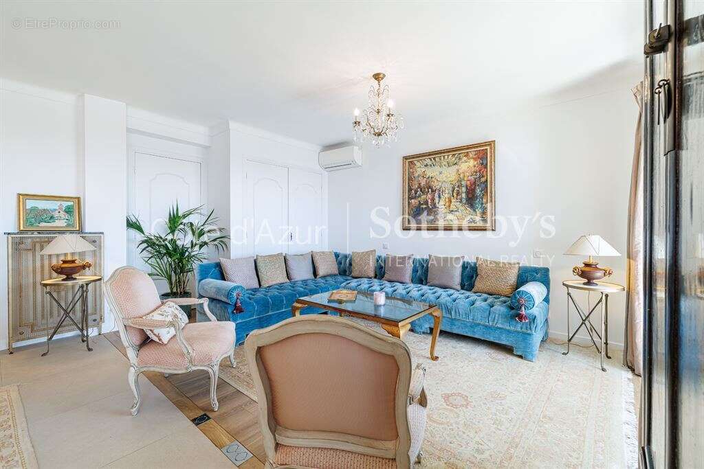 Appartement à VILLEFRANCHE-SUR-MER