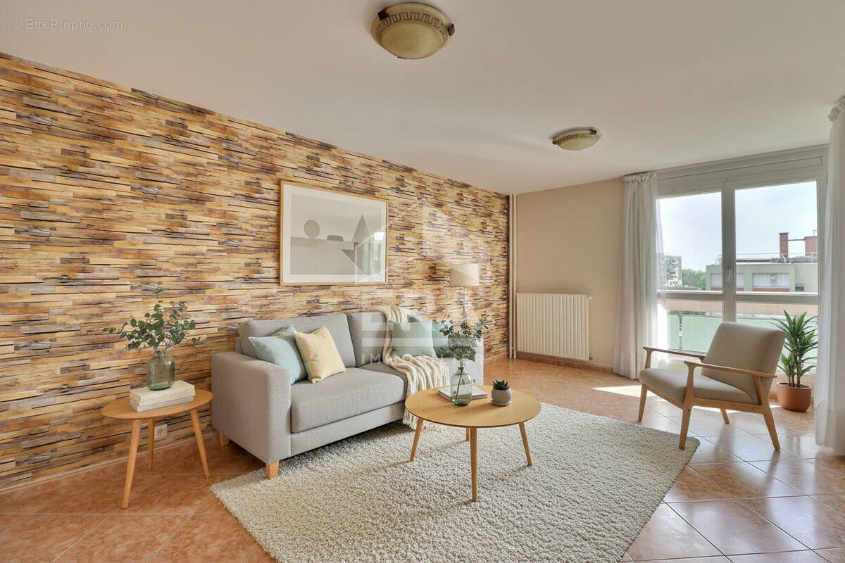 Appartement à EPINAY-SUR-SEINE