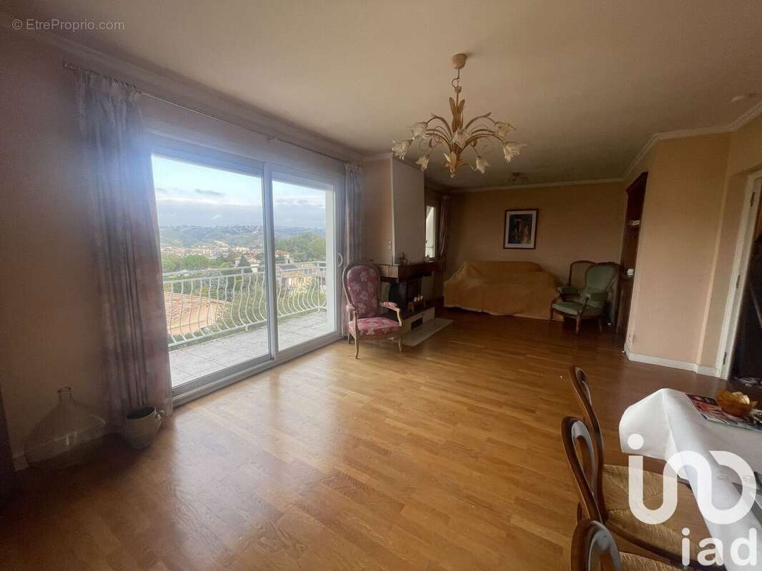 Photo 3 - Maison à SAINT-CLAIR-DU-RHONE