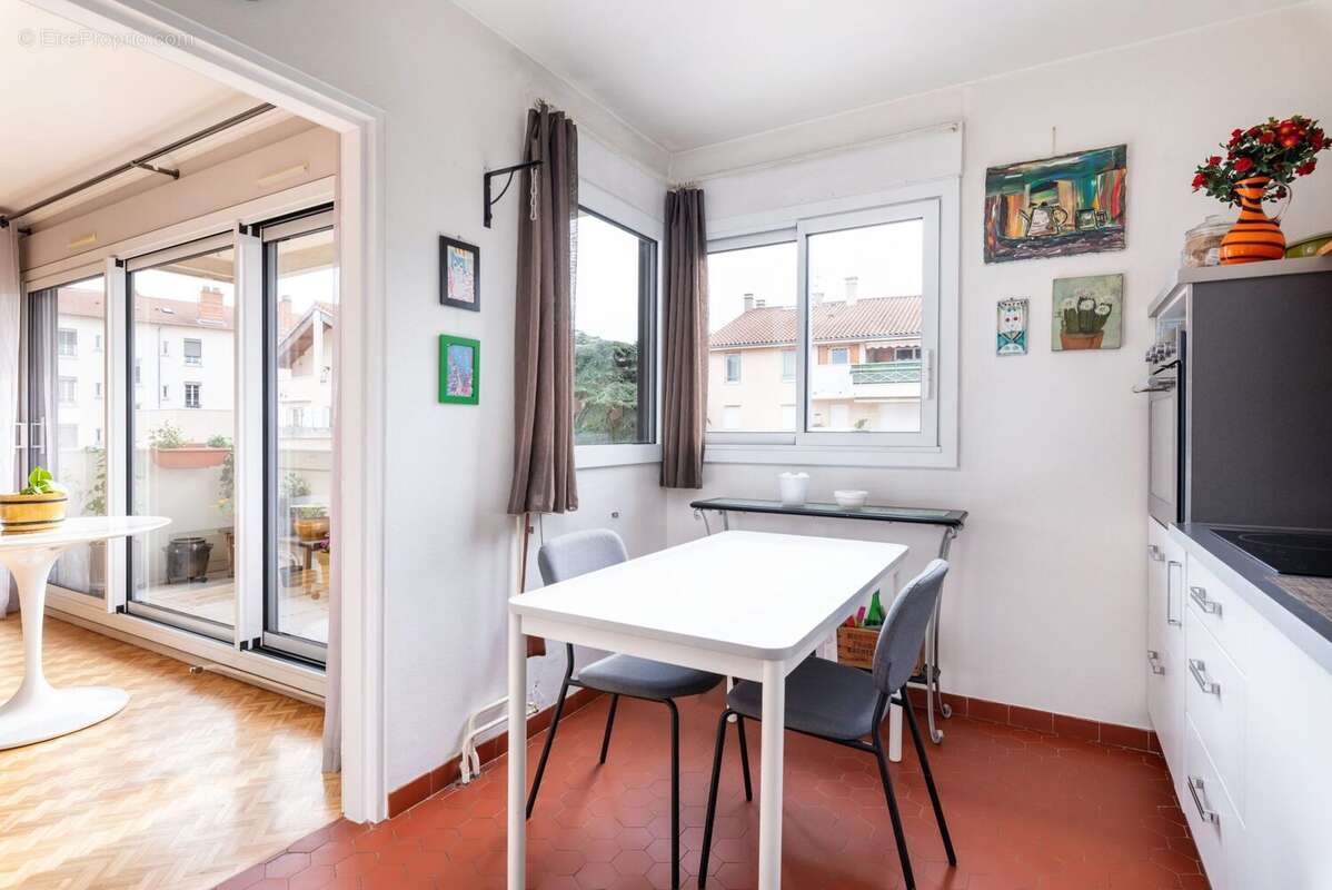 Appartement à LYON-3E