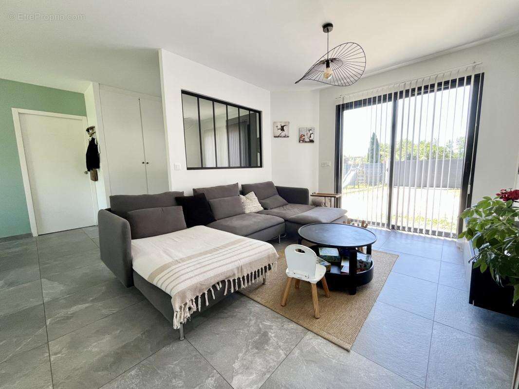 Maison t4 de plain pied de 2021 630m2 terrain à saint jory - photo 5