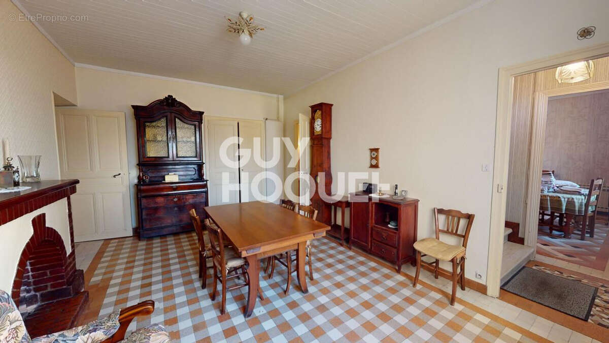 Maison à UPIE