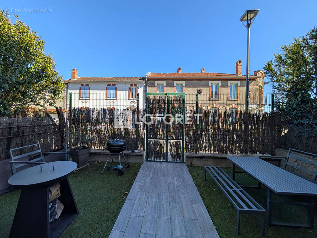 Maison à MIREPOIX-SUR-TARN