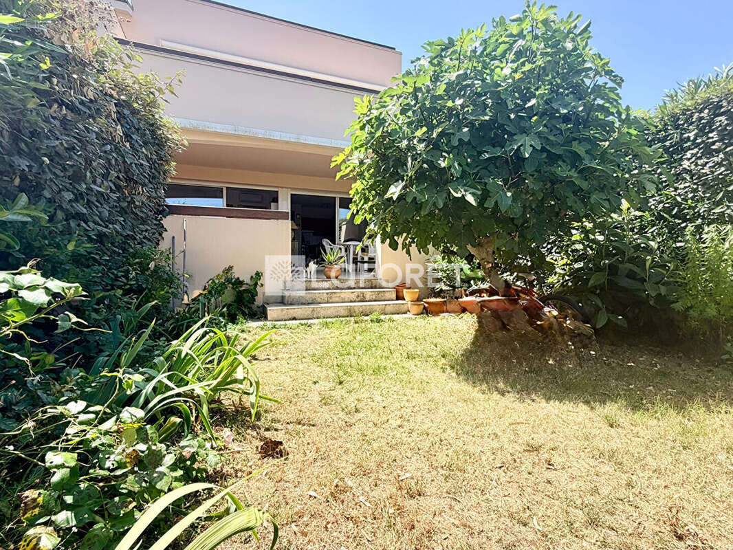 RARE ! Rez-de-jardin T2 avec terrasse et jardin .Saint Cyprien - photo 15