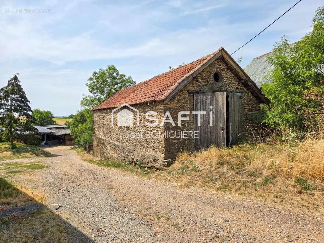 Maison 316 m² à Almont-Les-Junies  - photo 7