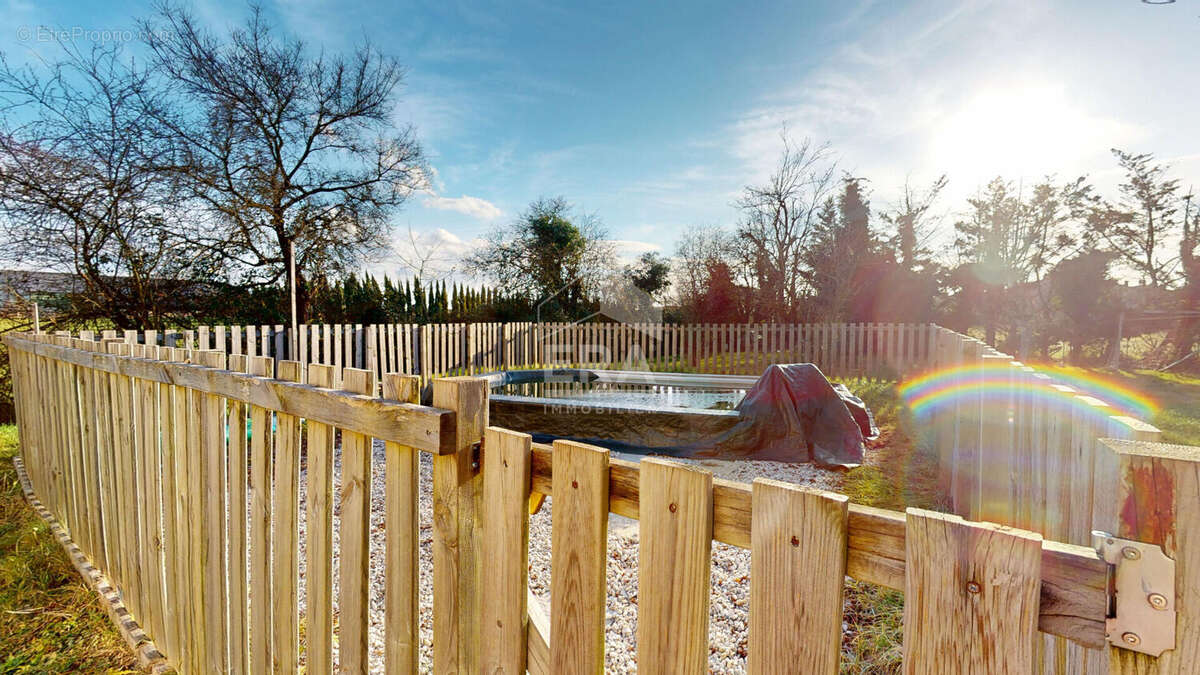 Maison à CHATEAU-GAILLARD