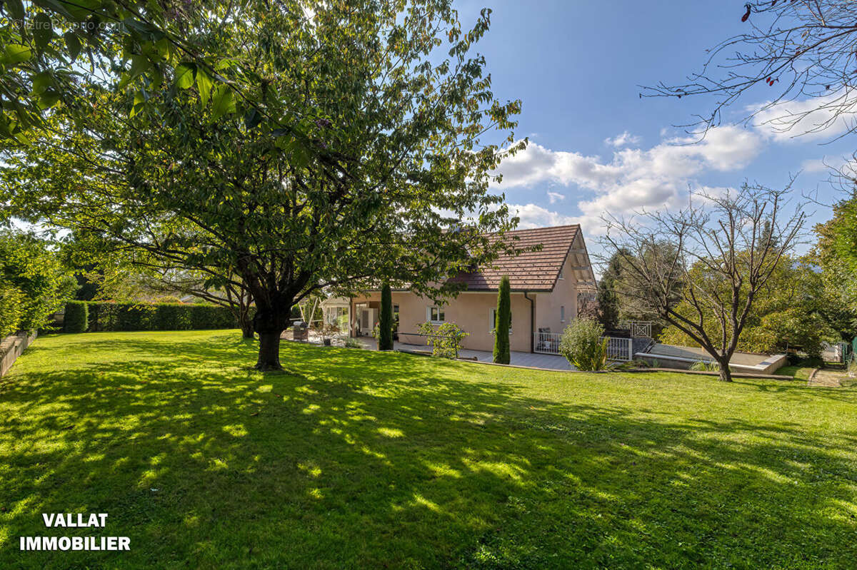 Maison à SAINT-MARTIN-BELLEVUE