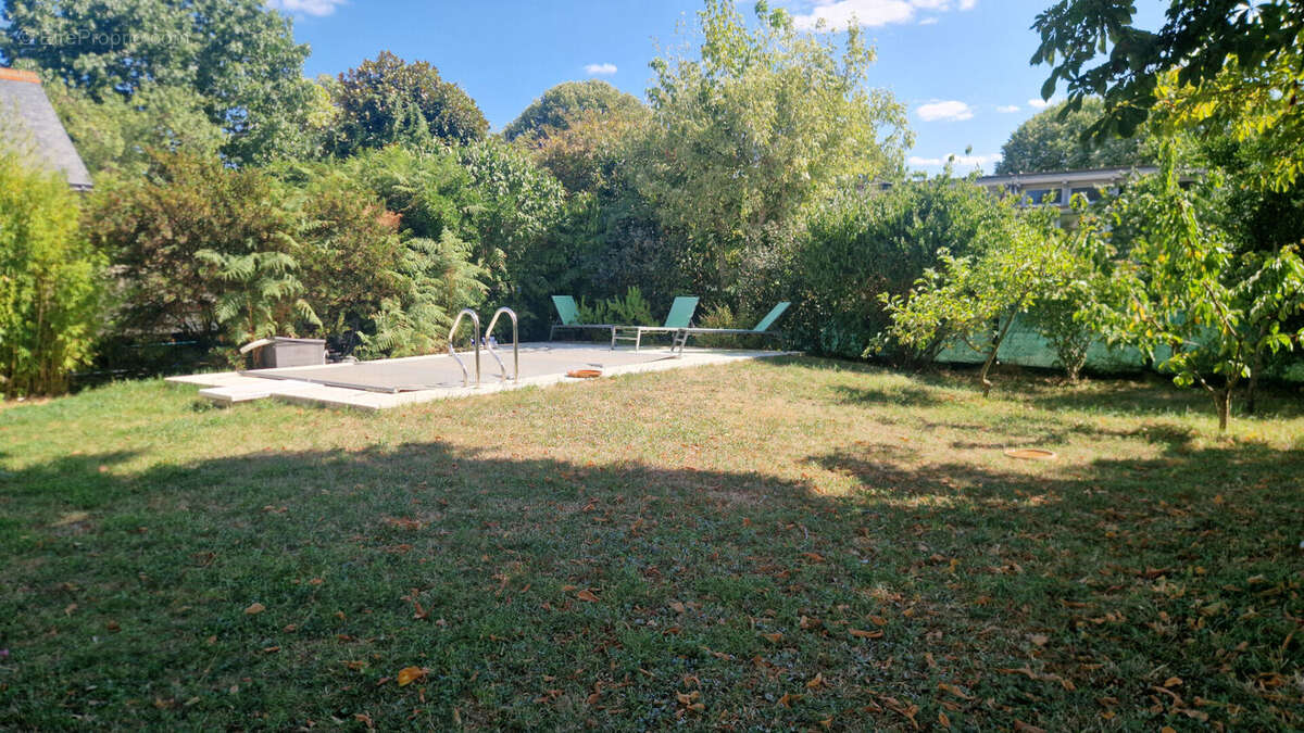 Maison à SAINT-PIERRE-DES-CORPS