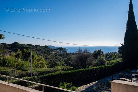 Maison à LA CROIX-VALMER