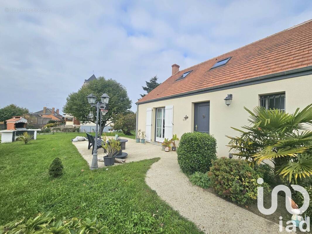 Photo 1 - Maison à LA FERTE-SAINT-AUBIN