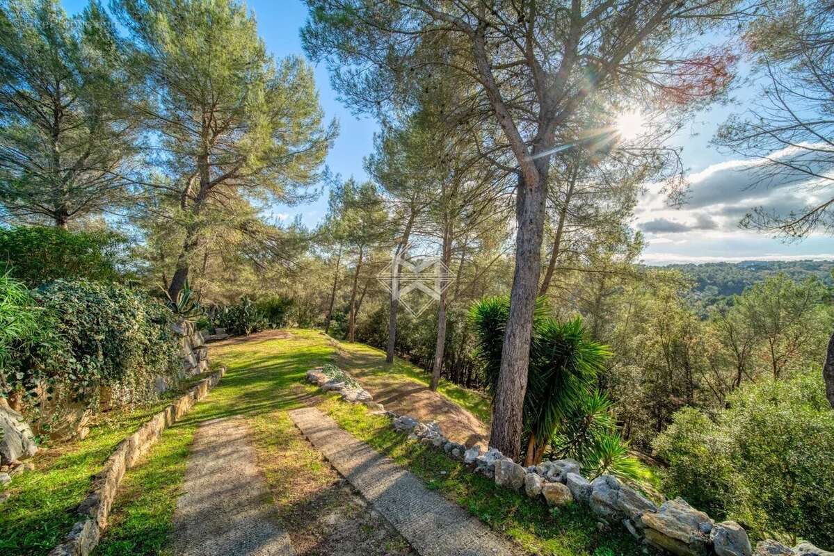 Valbonne - coup de coeur ! - vue panoramique mer - - photo 7