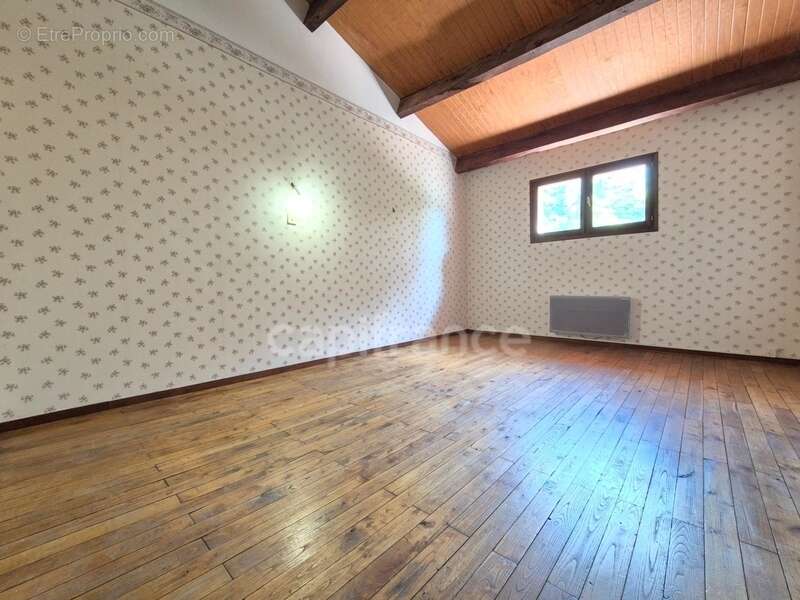 Maison à MESCHERS-SUR-GIRONDE