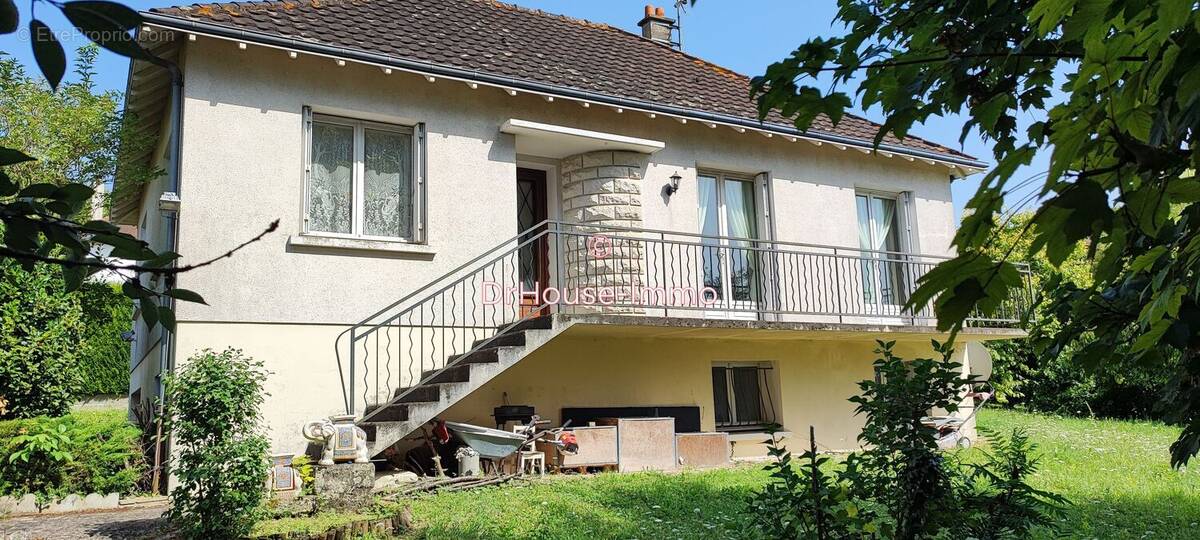 Maison à CHATELLERAULT
