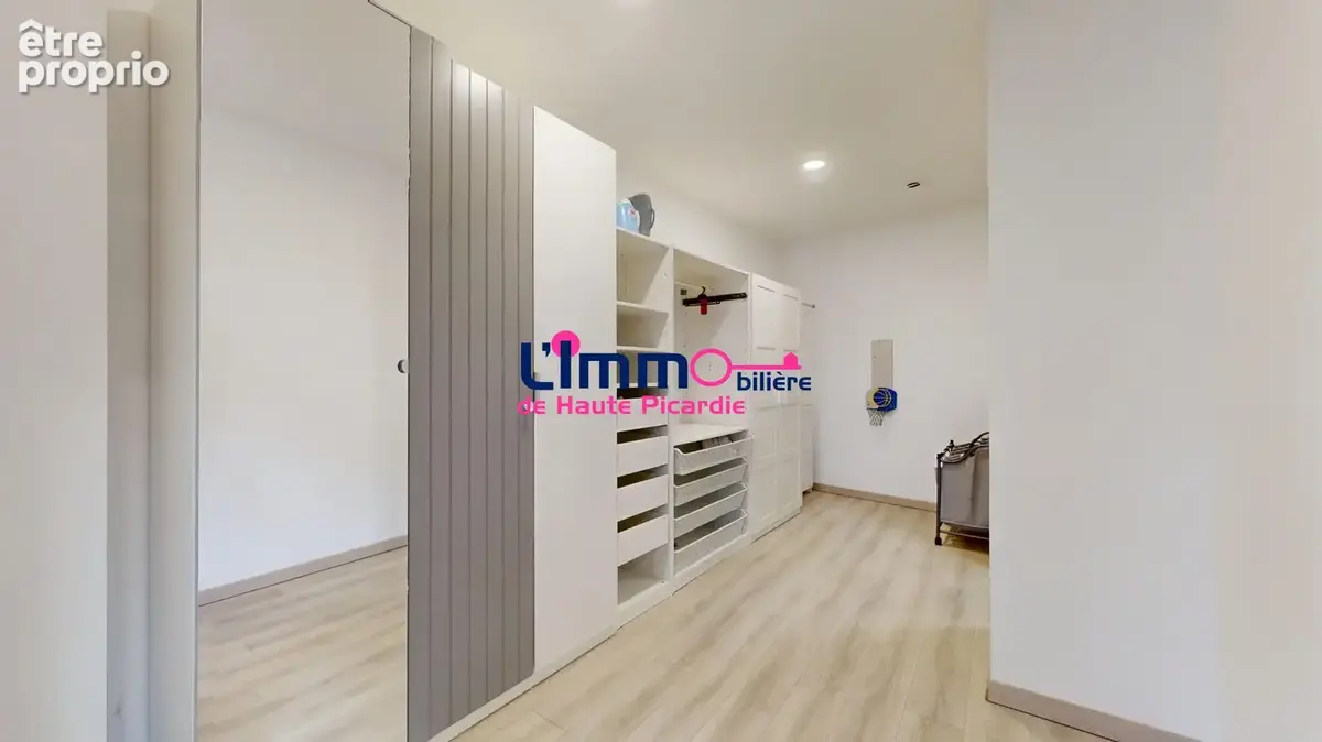 Maison 6 pièces 234 m² à vendre à Rosieres-En-Santerre (80170) - photo 5