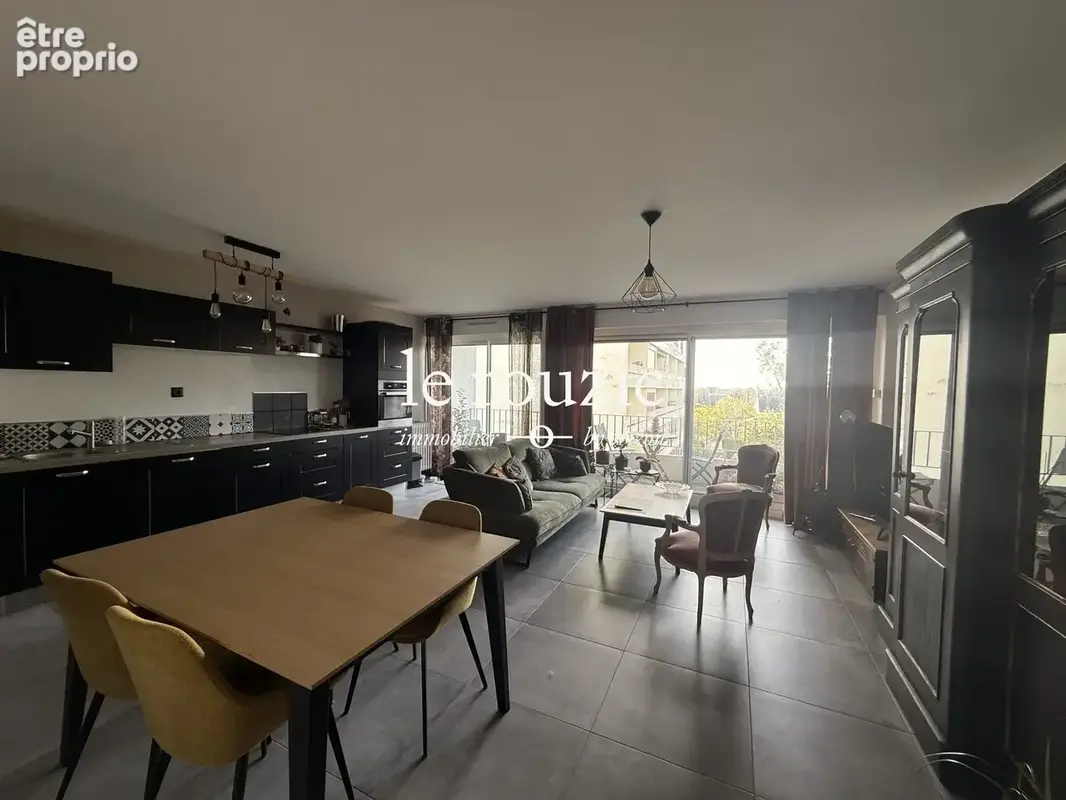 Appartement 5 pièces 107 m² à vendre à Vannes (56000) - photo 4