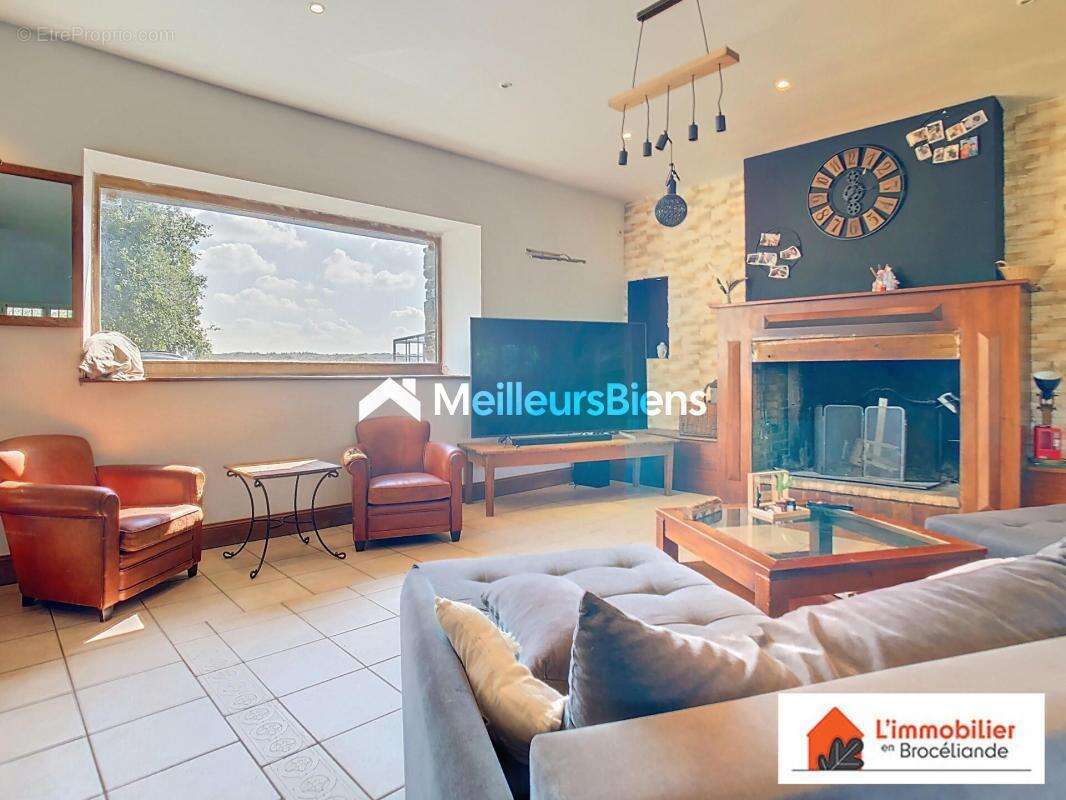 Maison à PLELAN-LE-GRAND