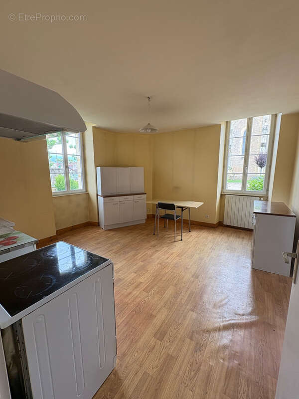 Maison à MONSEMPRON-LIBOS