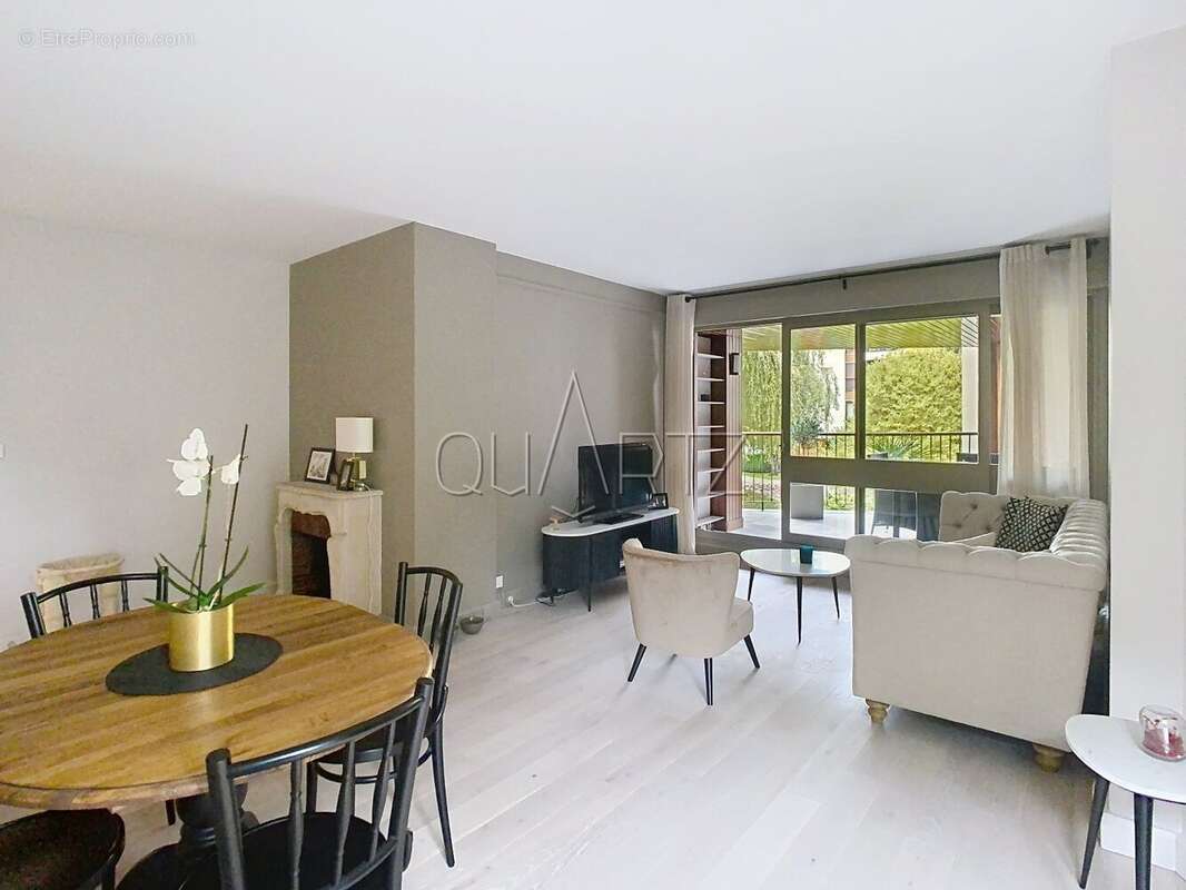 Appartement à LE CHESNAY