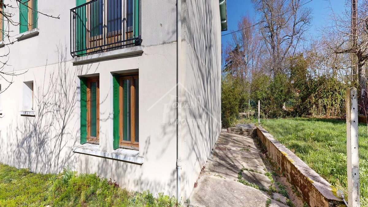 Maison à BOURBON-L'ARCHAMBAULT