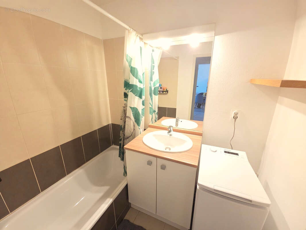 Appartement à CASTELGINEST