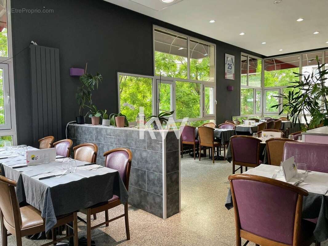 Commerce à IVRY-SUR-SEINE