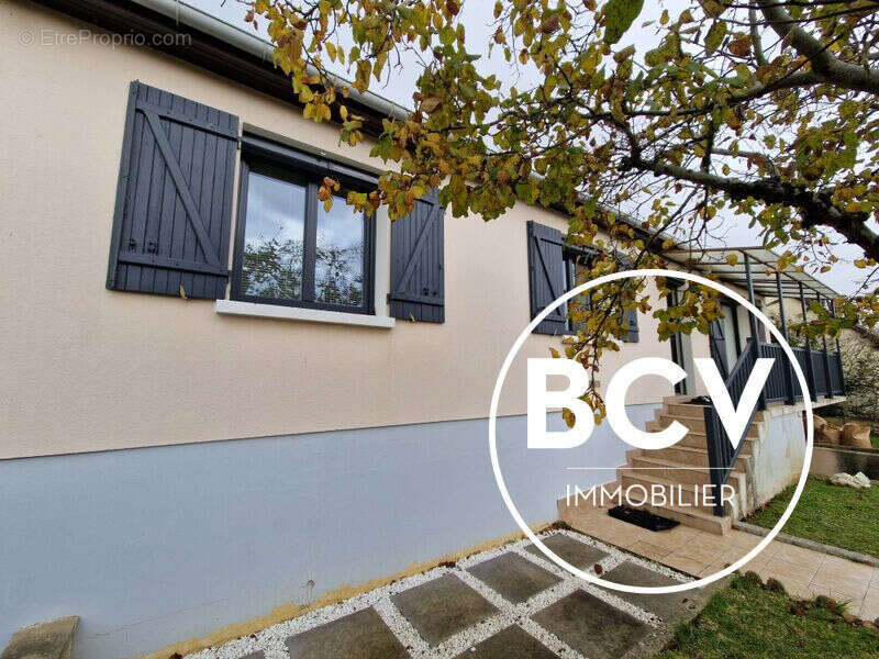 Maison à MAINVILLIERS