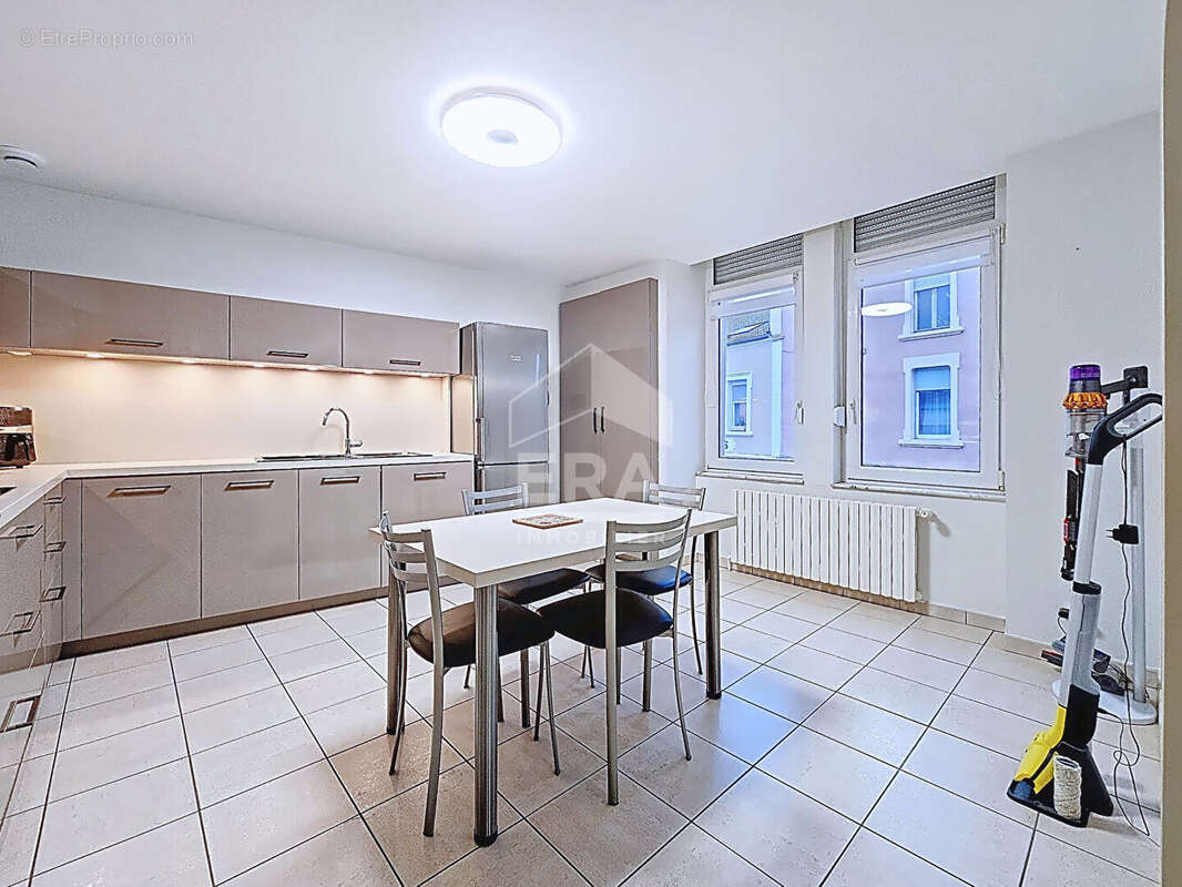 Appartement à LONGLAVILLE