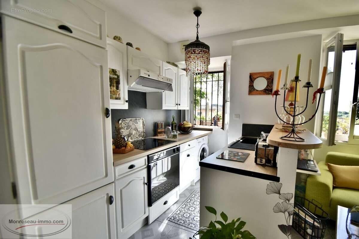 Appartement à LE ROURET