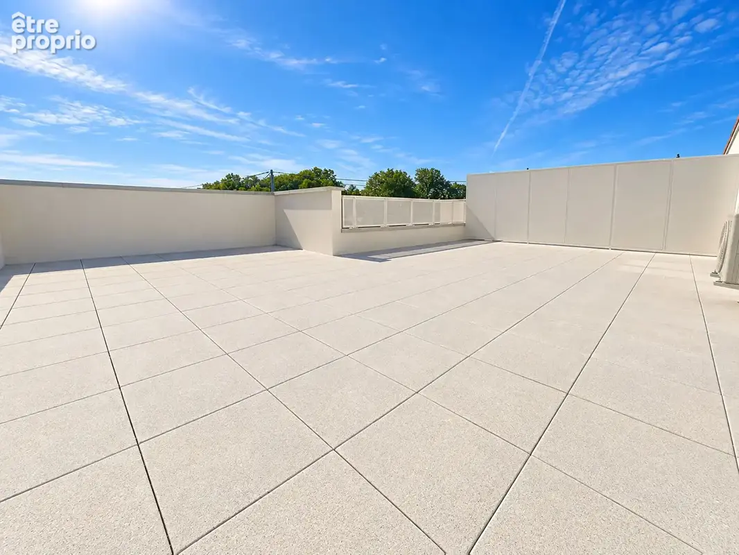 Dernier etage et grande terrasse - photo 2