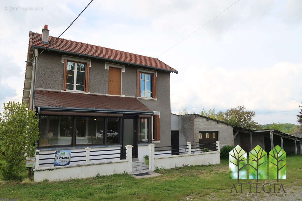 Maison à MOUTIER-MALCARD
