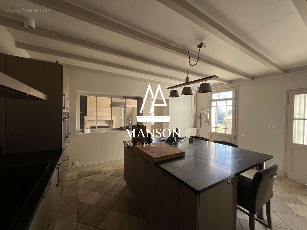 Maison à SAINT-DENIS-DE-PILE