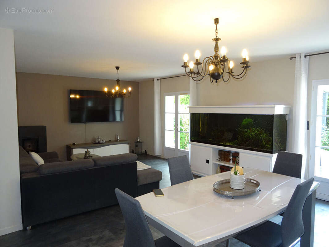 Maison à SAINTE-FOY