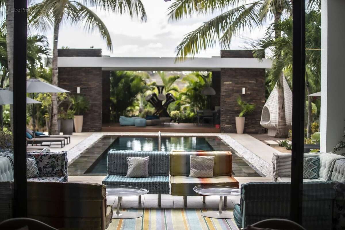 Maison à SAINT-MARTIN-DE-VALGALGUES