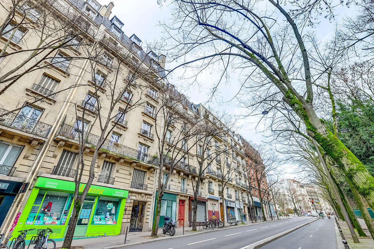Appartement à PARIS-20E