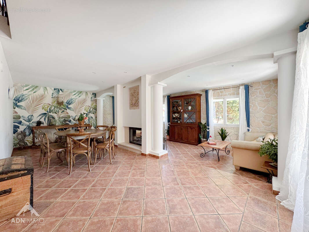 Maison à FARGES