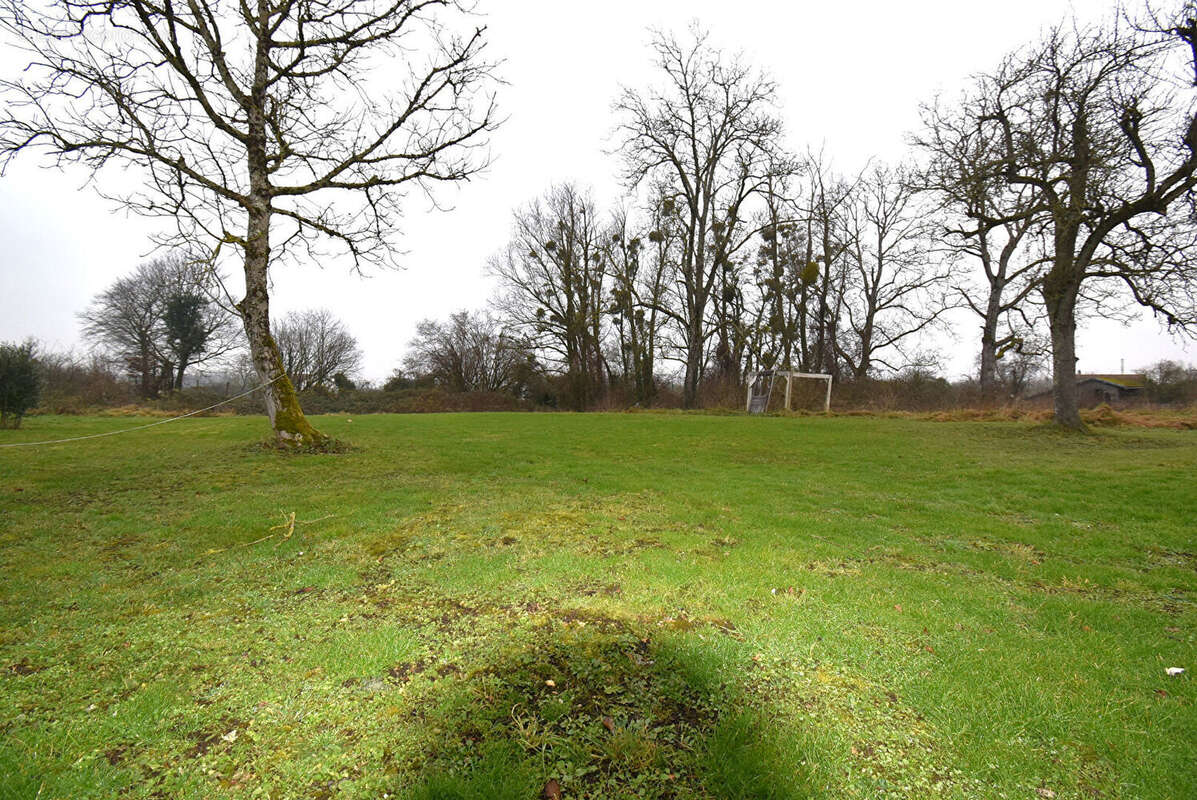 Maison à MAIZIERES-LES-BRIENNE