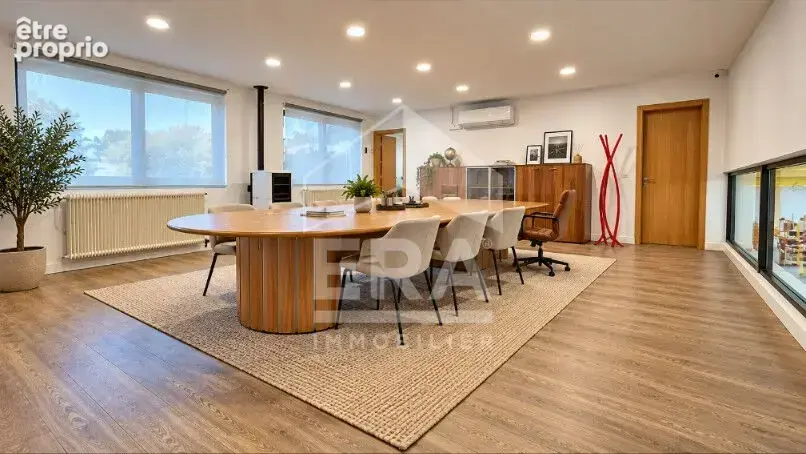 Roubaix - local d'activité / entrepôt + bureaux - 1800 m² - photo 4
