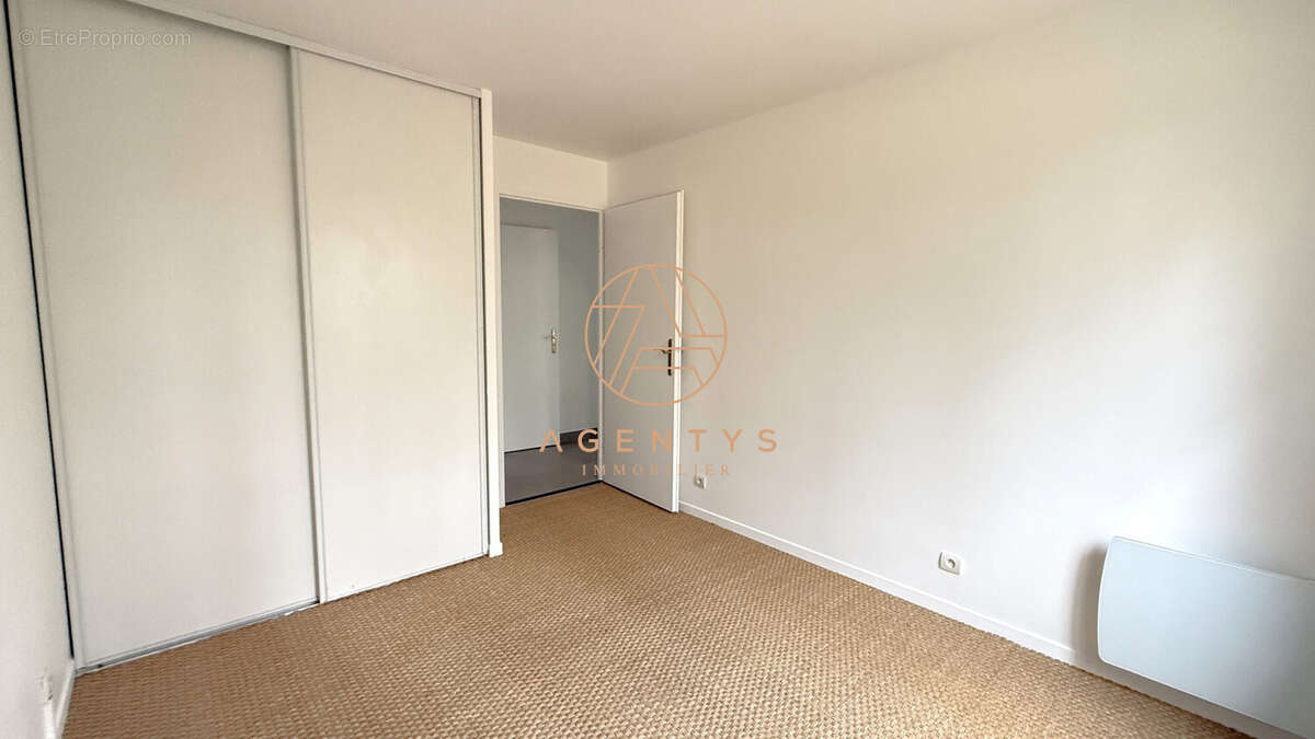 Appartement à LE PLESSIS-TREVISE
