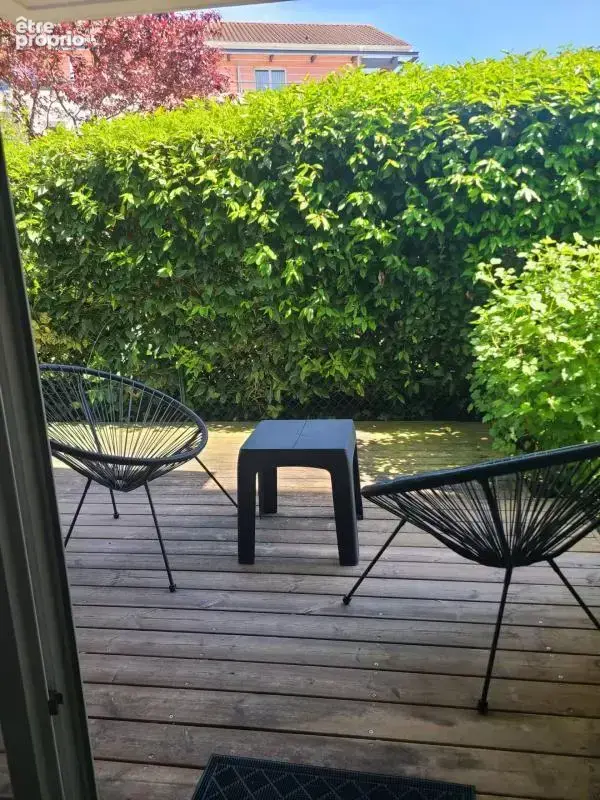T3 en RDJ lumineux avec terrasse, piscine et 2 parkings — La Verpillière - photo 12