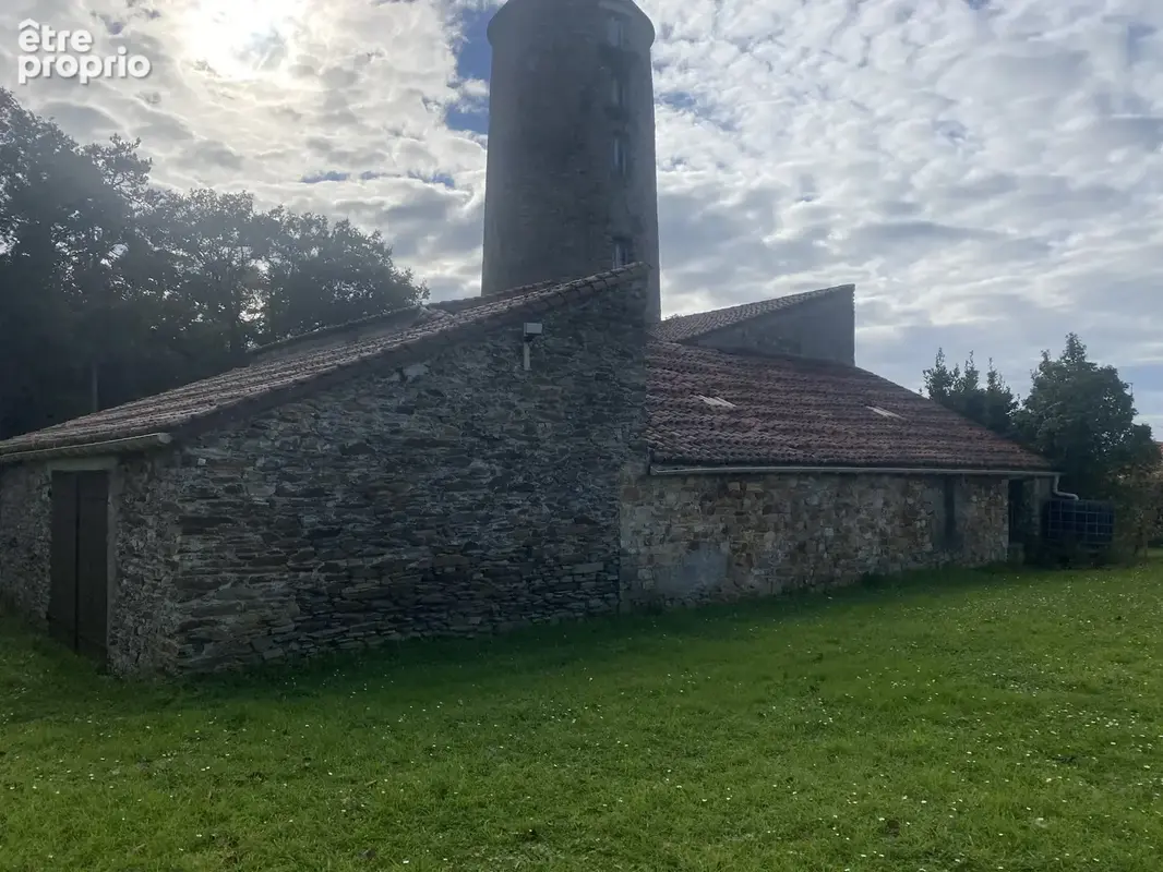 Ancien moulin à vendre au Cellier - photo 12