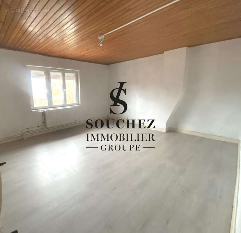 Maison à ANGRES