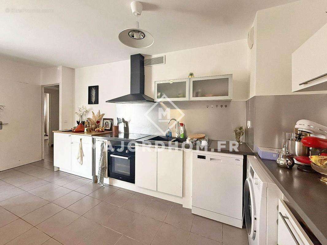 Appartement à MARSEILLE-10E