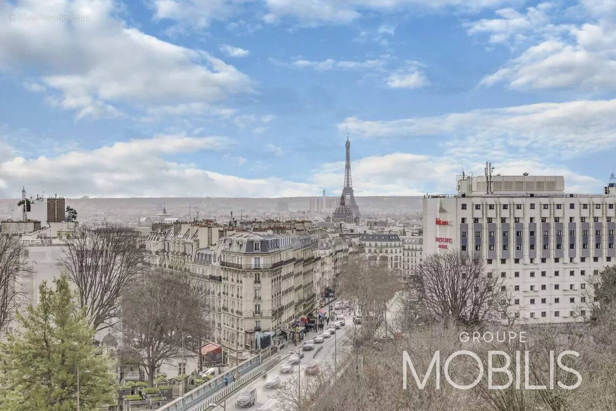 Appartement à PARIS-18E