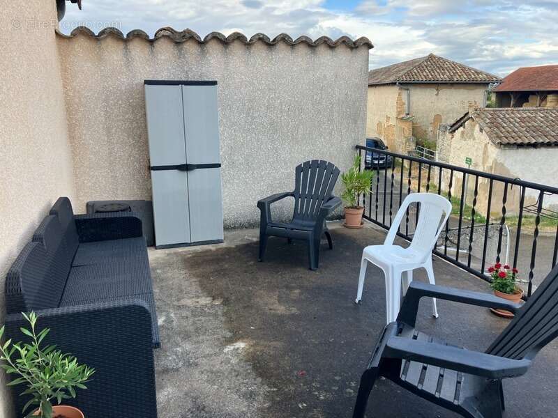 Appartement à BELLEVILLE