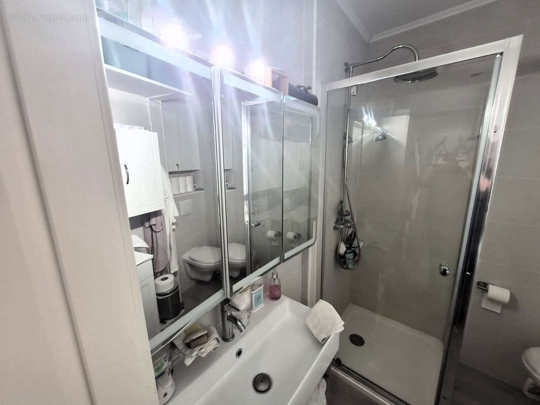 Appartement à ROQUEBRUNE-CAP-MARTIN